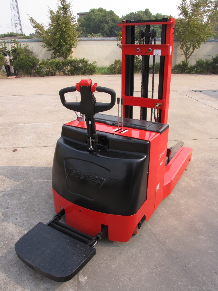 4.5M Lifting Height Electric Reach Truck with Cheap Price