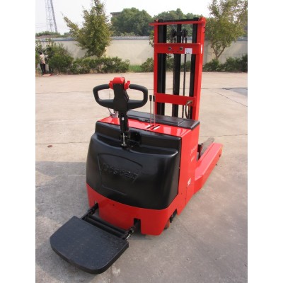 4.5M Lifting Height Electric Reach Truck with Cheap Price